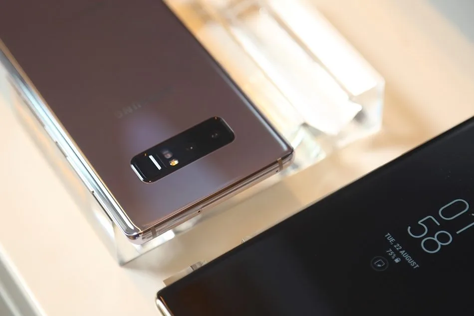 Samsung Galaxy Note 8 Hands-on back