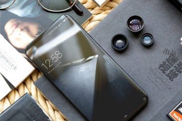 Xiaomi Mi Mix 2 - The Phone Talks