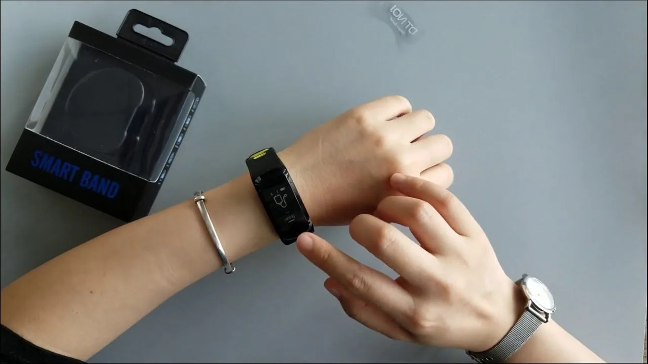 No.1 F4 smart band real