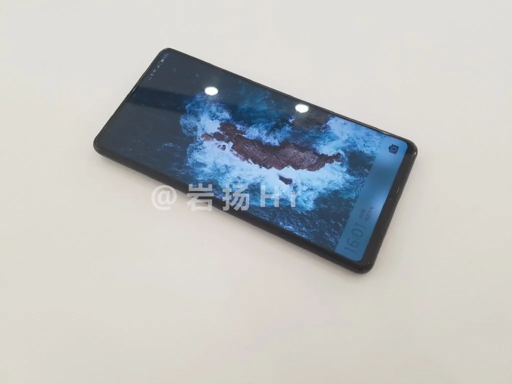 Xiaomi Mi MIX 2S Hands-On Image leaked 1