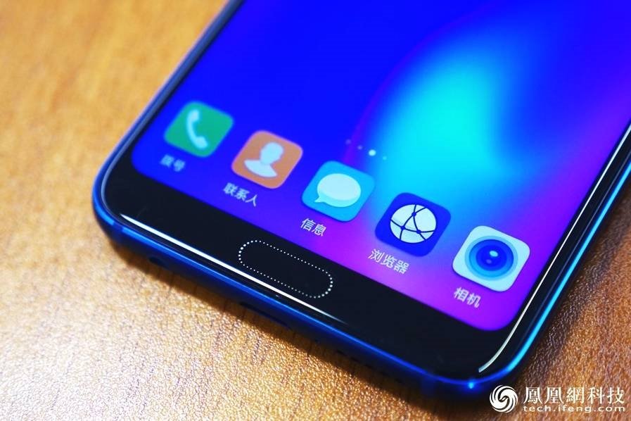 Huawei Honor 10 Hands-On Review Fingerprint