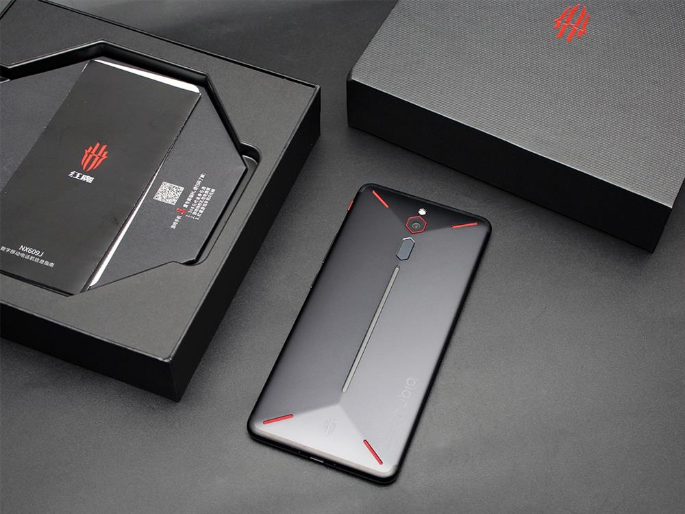 ZTE Nubia Red Magic Unboxing Review featured