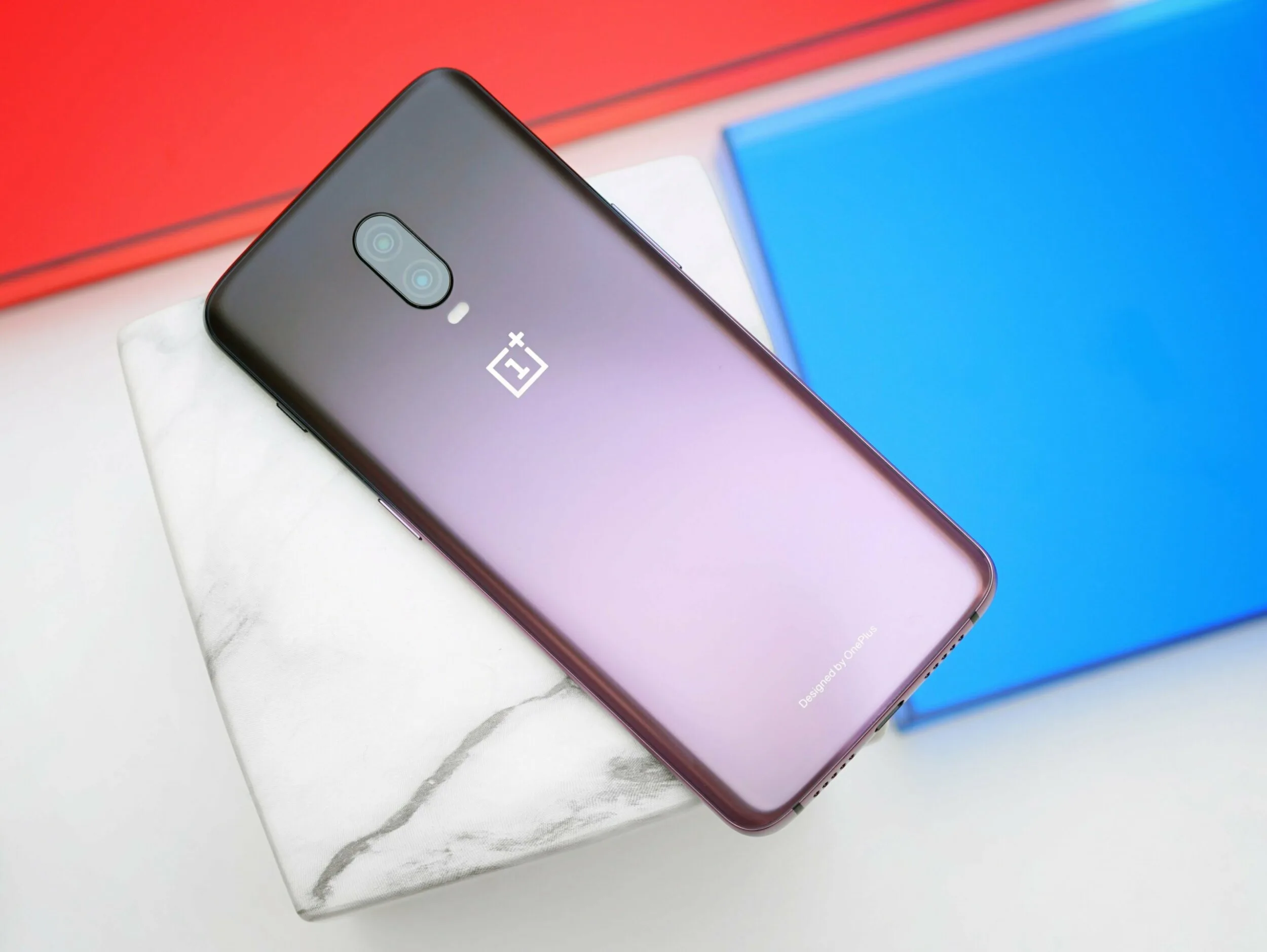 OnePlus 6T Thuder Purple Edition