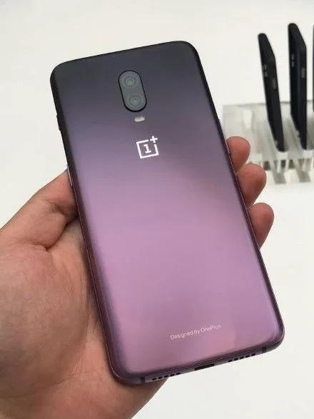 OnePlus 6T Thunder Purple Edition Back