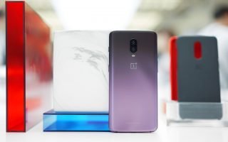 OnePlus 6T Thunder Purple Edition Package