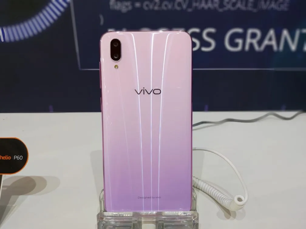 Vivo Y97 Hands-On - Back Design