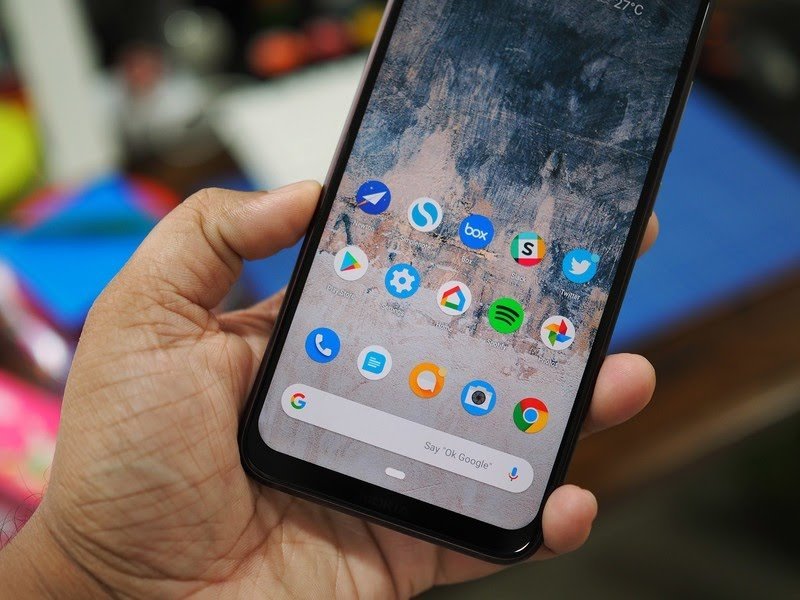 Nokia 8.1 Hands-On Review Screen