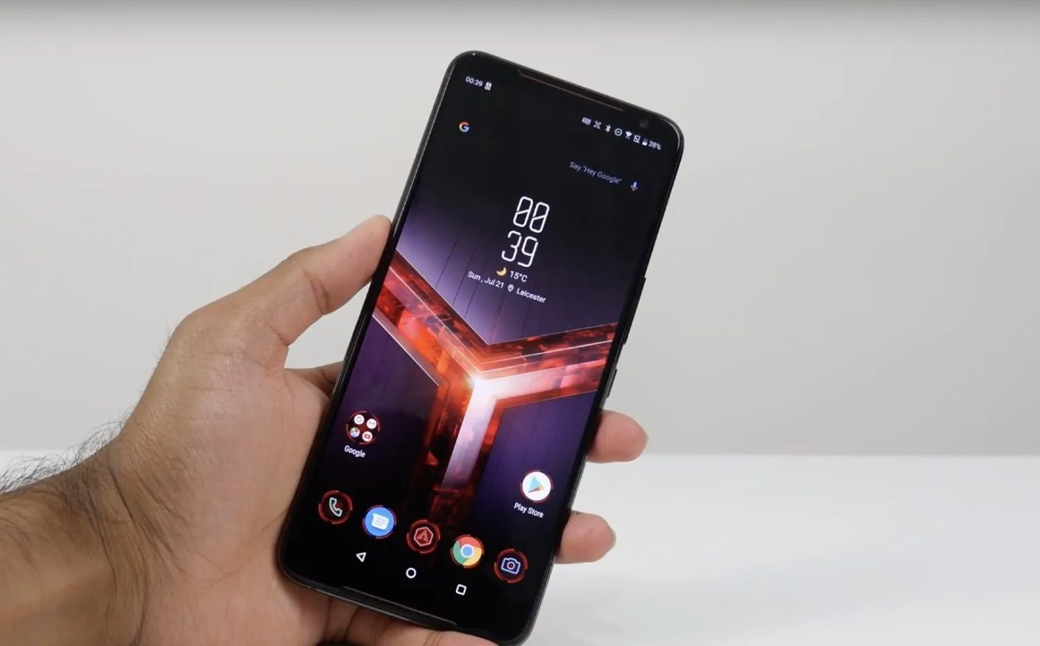 Asus ROG Gaming Phone 2 Hands-On Screen