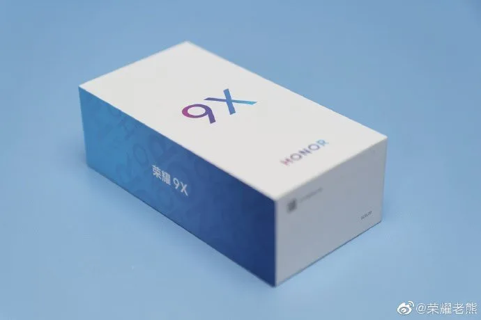Honor 9X box