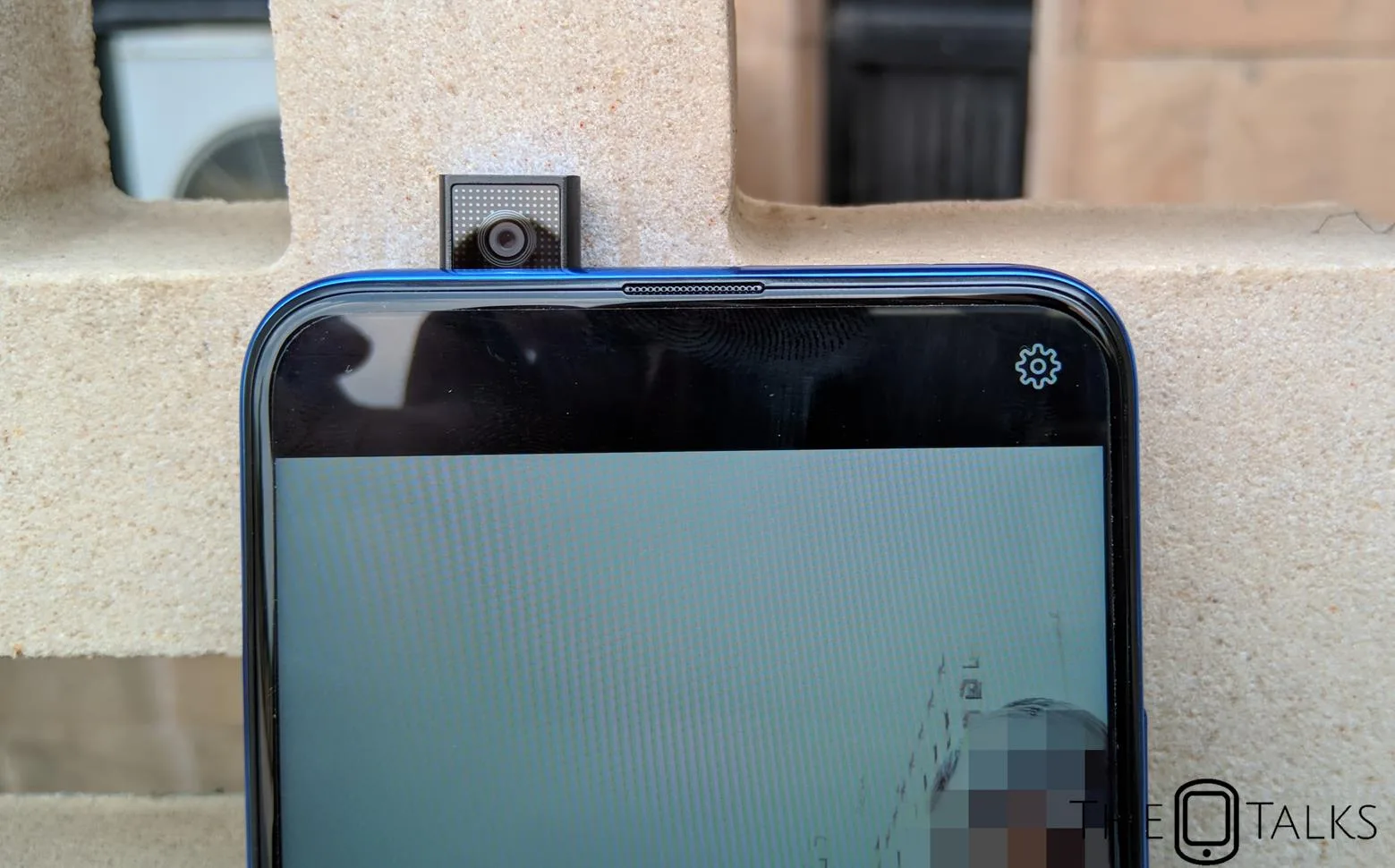 Pop-up camera