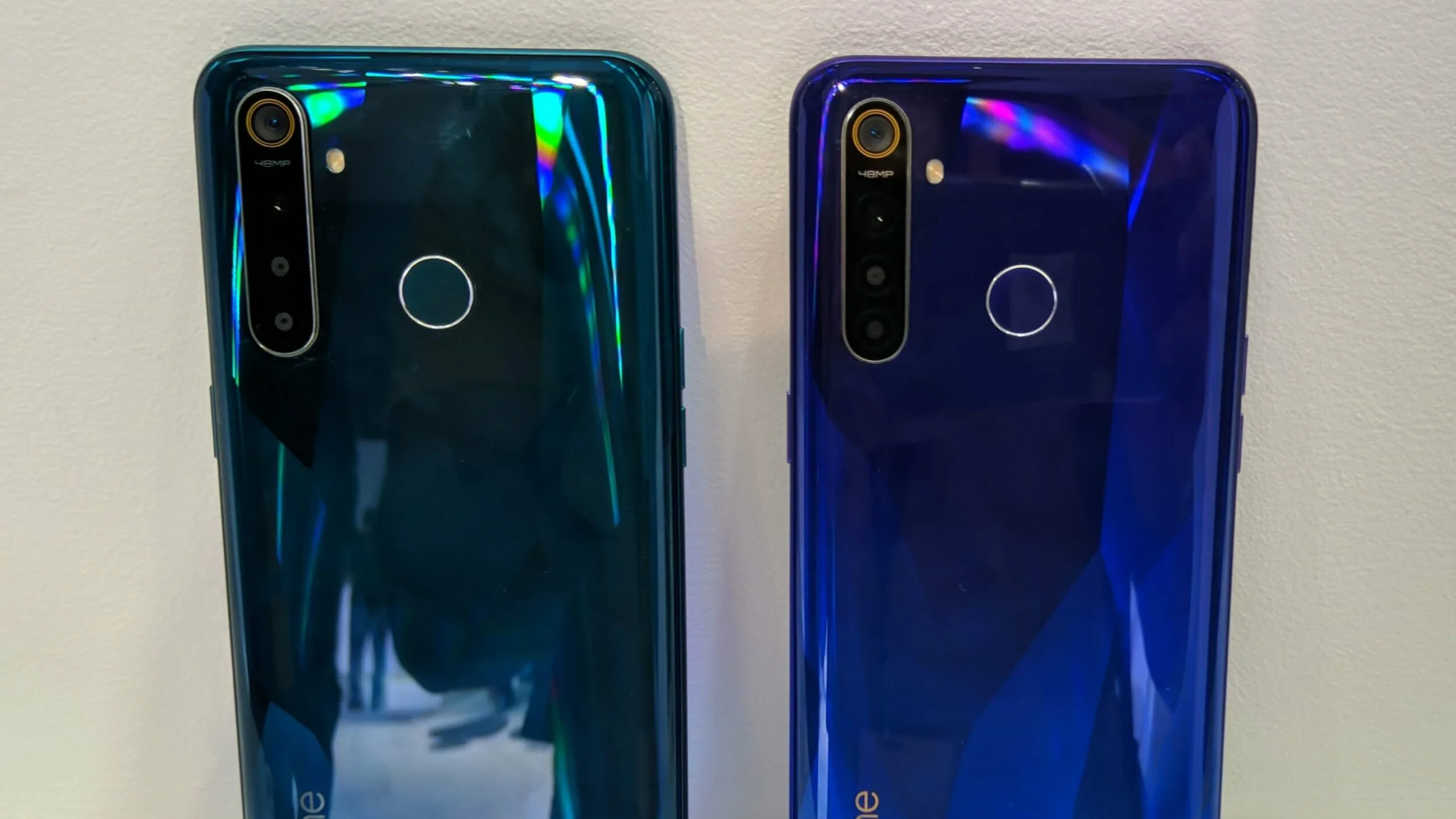 Realme 5 Pro - Colors