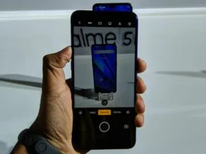 Realme 5 Pro - Front camera