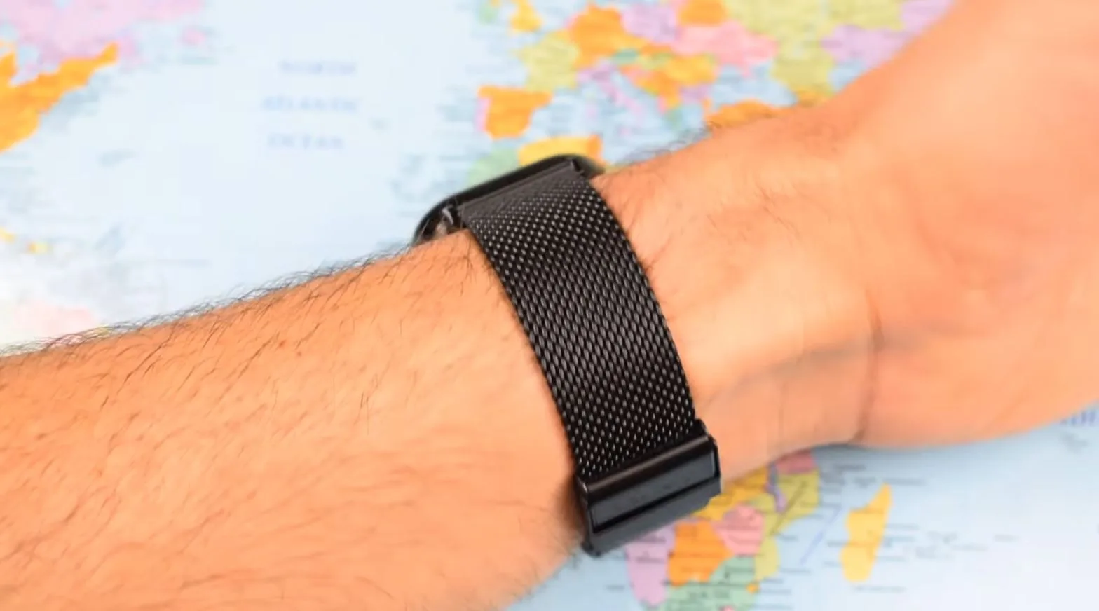 Xiaomi CIGA Design Automatic Mechanical Watch Review - replaceable meshed strap