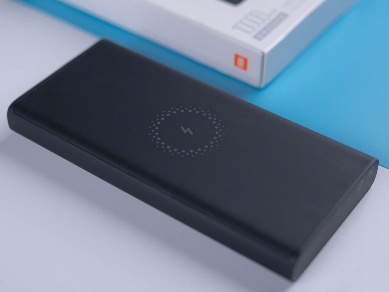 Mi Wireless Powerbank 10000mAh With Qi Certified Launched In India