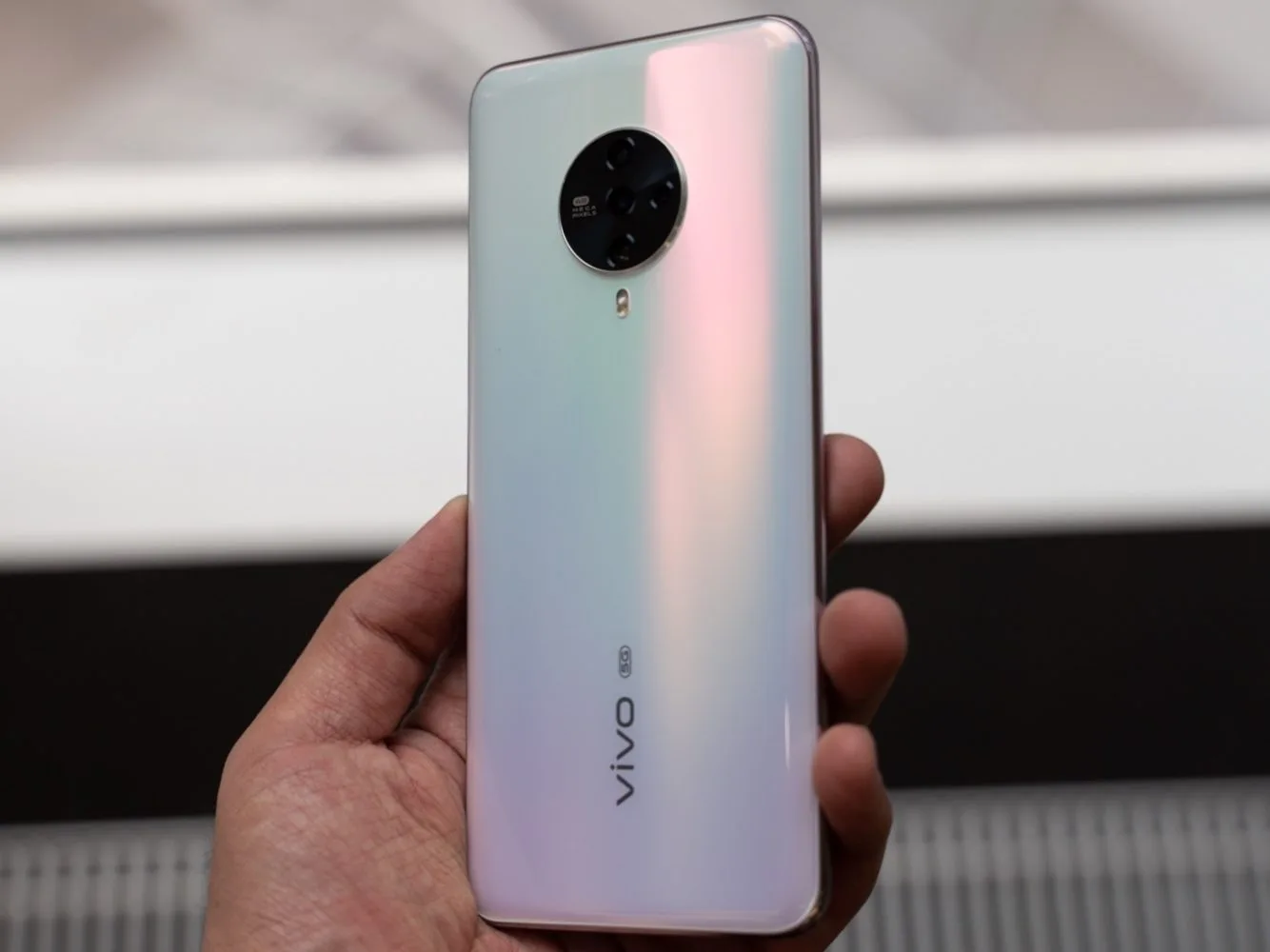 Vivo S6