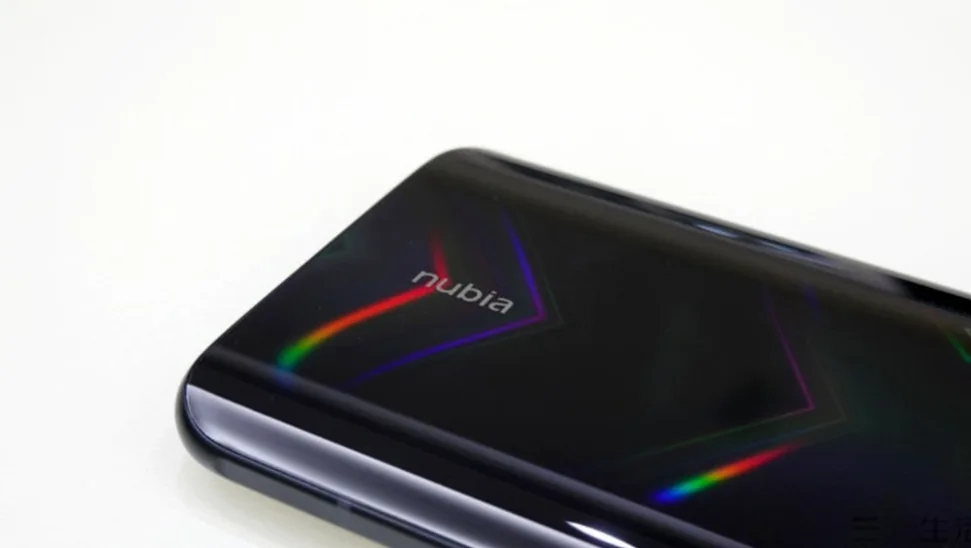 Nubia Play 5G