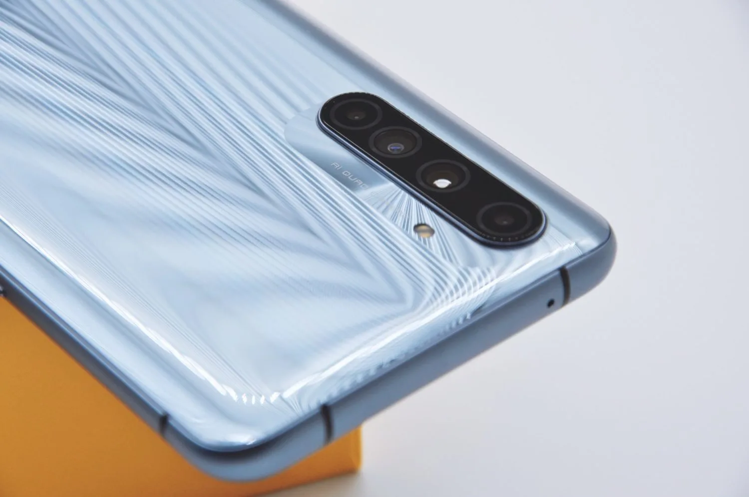 Realme X50 Pro Player