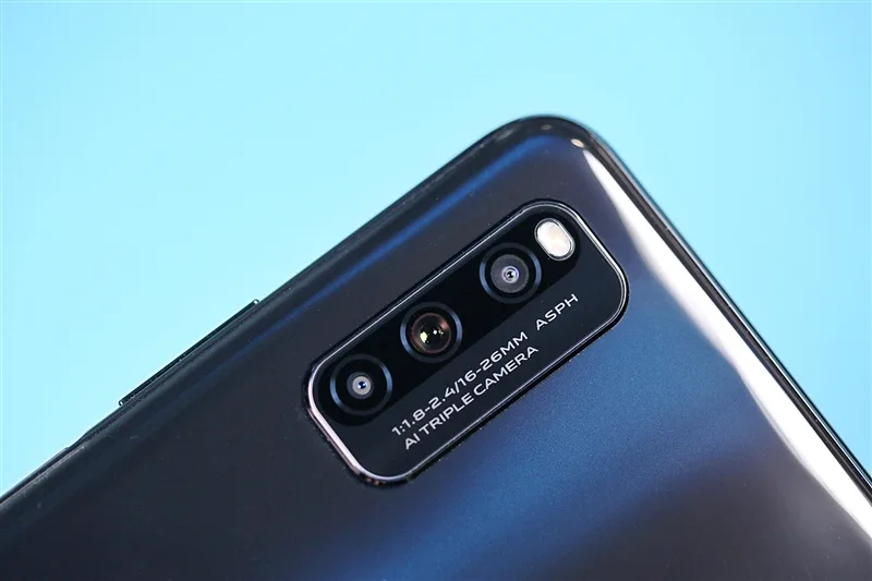 iqoo-z1-5g-phone-review-9