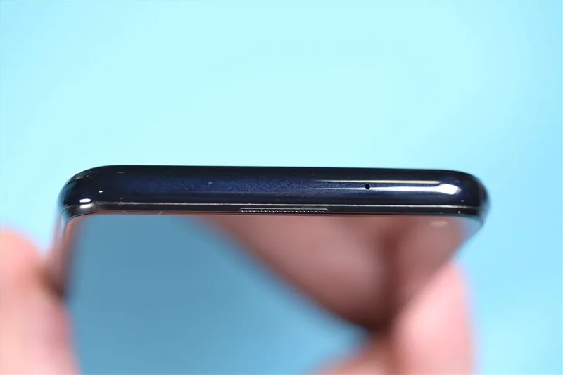 iqoo-z1-5g-phone-review-d236