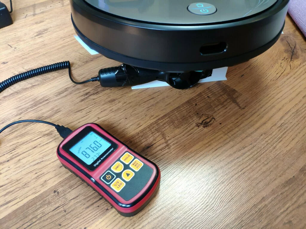 viomi-v3-pro-vs-v2-vs-roborock-s5-max-4