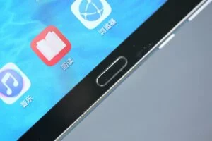 Huawei MatePad 10.8 button