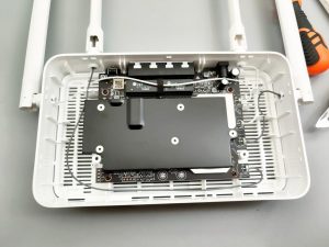 Redmi router AX5 WiFi 6 Review - Dismantling