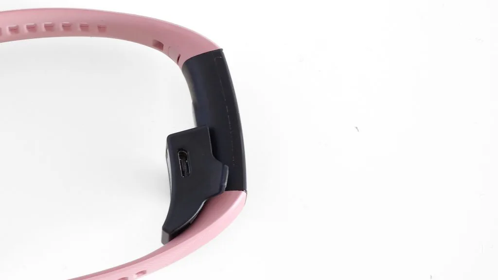 honor-band-5-vs-xiaomi-mi-band-5-vs-oppo-band-1-2