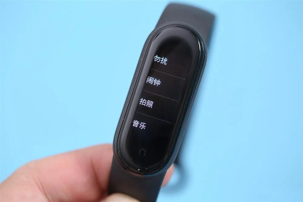 honor-band-5-vs-xiaomi-mi-band-5-vs-oppo-band-2-1