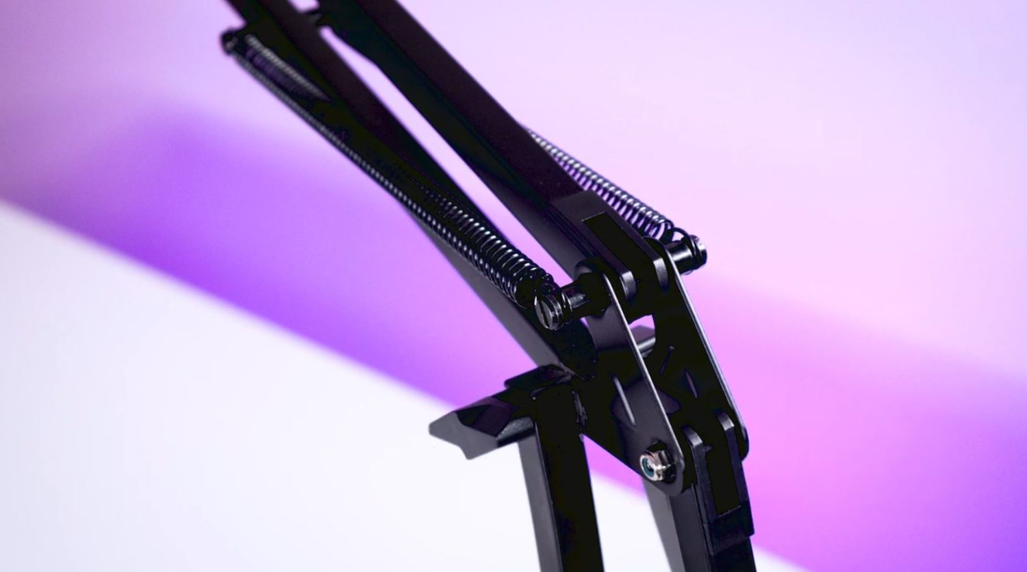 Tonor T20 Microphone Boom Arm review - spring