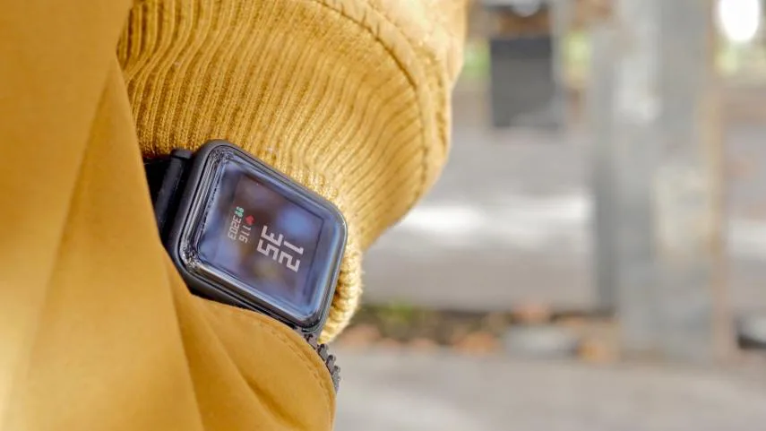 xiaomi-mi-band-5-vs-amazfit-bip-vs-fitbit-charge-4-5-1