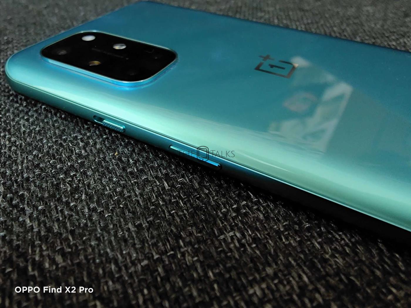 OnePlus 8T Hands-On Images 1602601476942