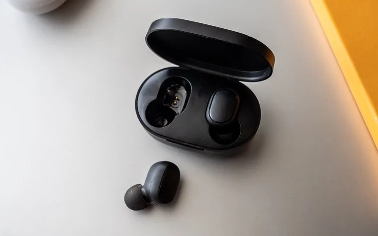 edifier-x3-vs-redmi-airdots-4