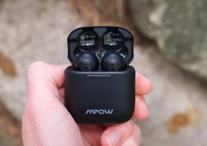 edifier-tws-nb2-vs-mpow-x3-4