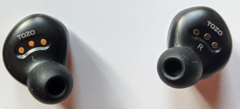 Right or left earbud not working
