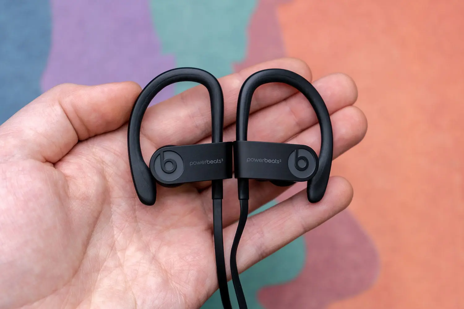 powerbeats-vs-powerbeats-2-vs-3-vs-pro-1-2