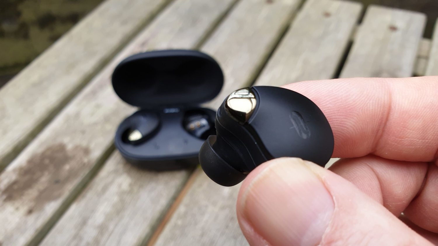 Taotronics Soundliberty 79 Manual | Step-by-Step Guide 2021