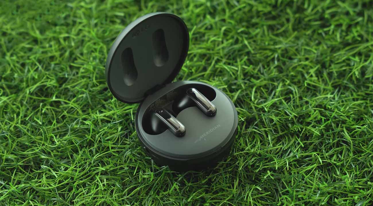 20 Best TWS Earbuds With The Longest Battery Life 2022 Edition