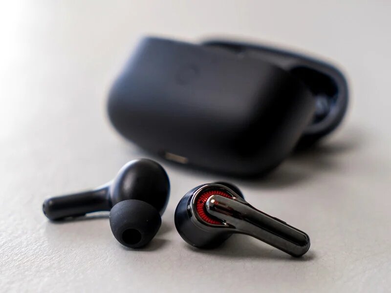 Tribit FlyBuds C1 Earbuds Manual - How to charge the case?