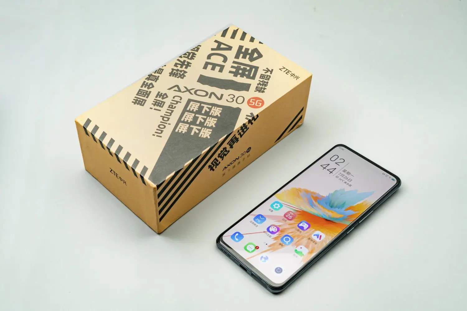 ZTE Axon 30 5G featured 1