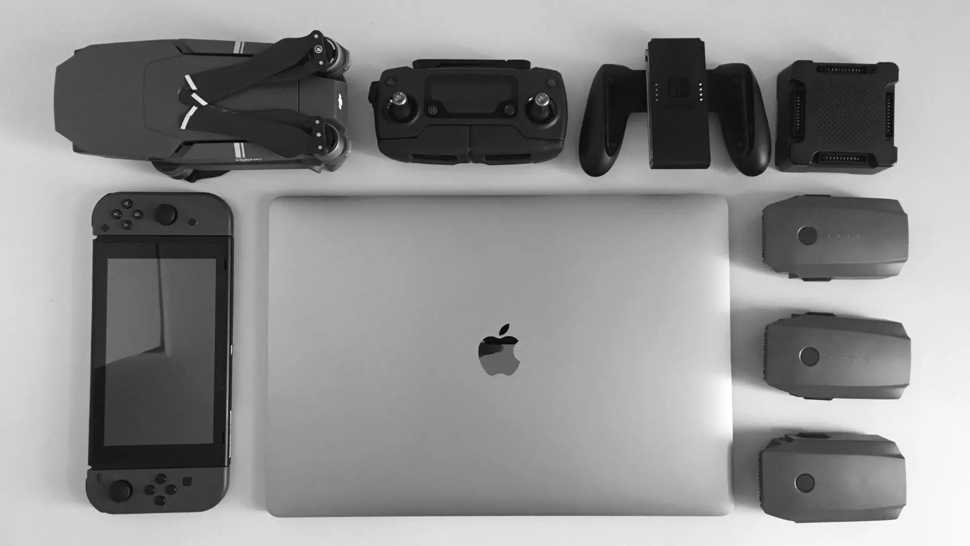 12 Cool Gadgets Every College Student Should Have