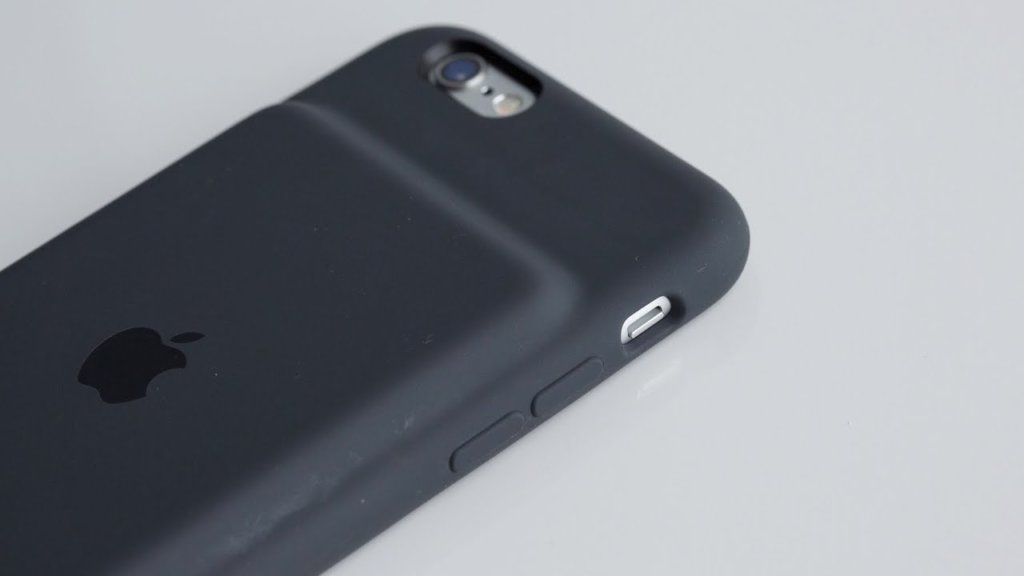 Gadgets college student should have - phone battery case