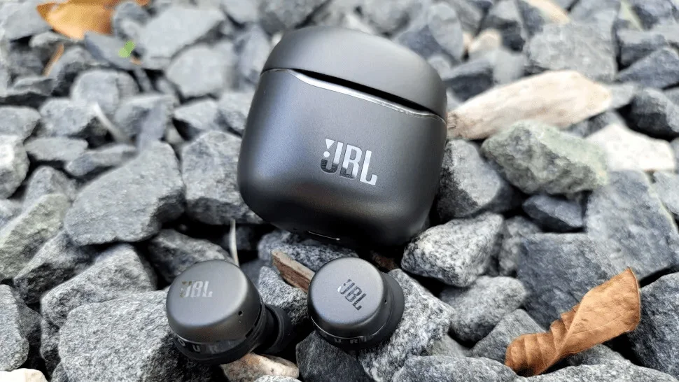 JBL-Tour-Pro-+-Manual-7