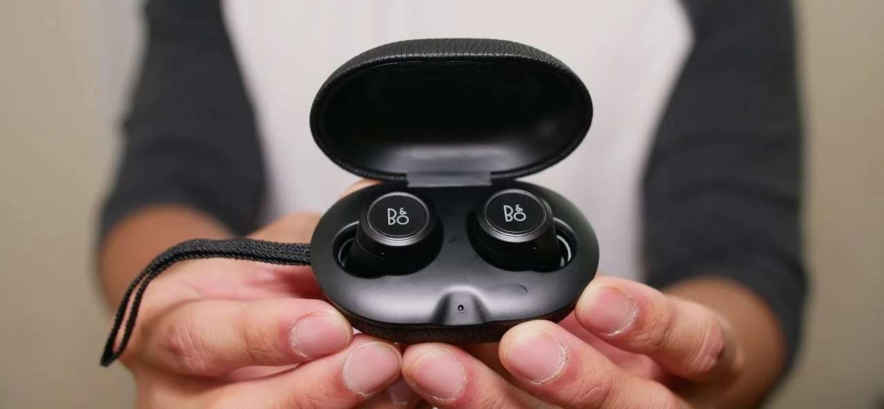 Bang-&-Olufsen-Beoplay-E8-Manual-6