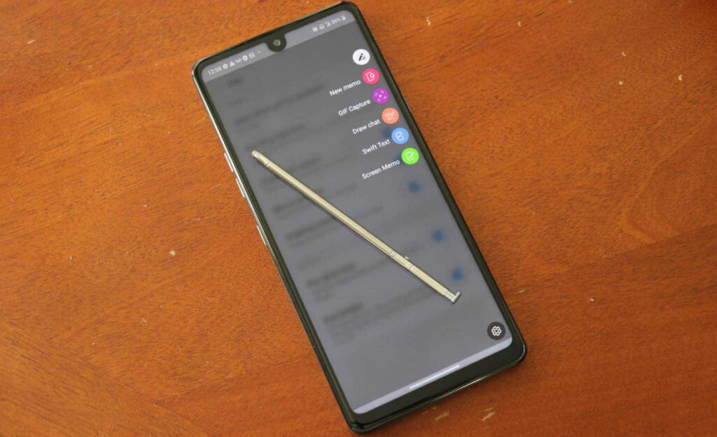Smartphones-with-stylus-2019-2022-9