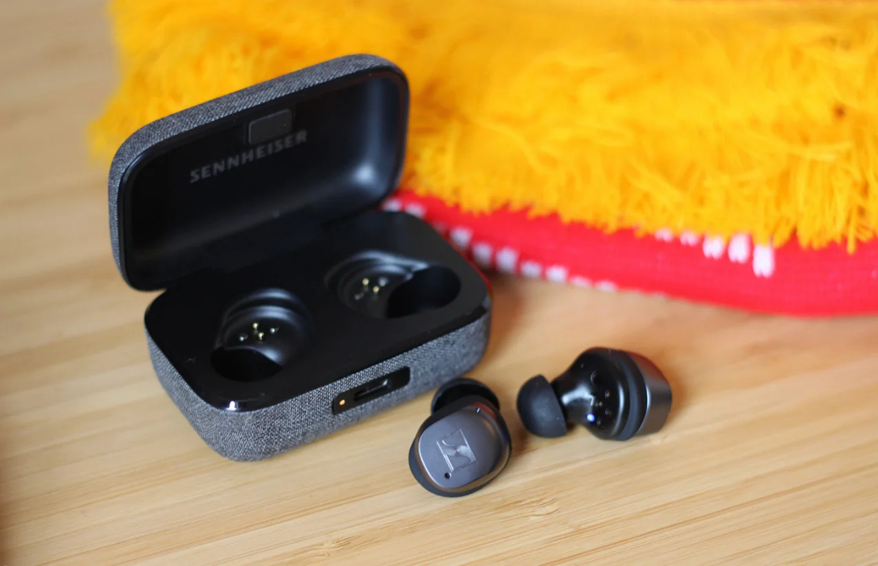 Sennheiser-Momentum-True-Wireless-3-Manual-6