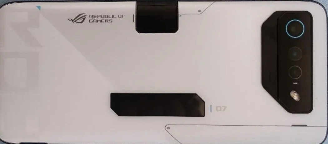 ASUS ROG Gaming Phone 7 back