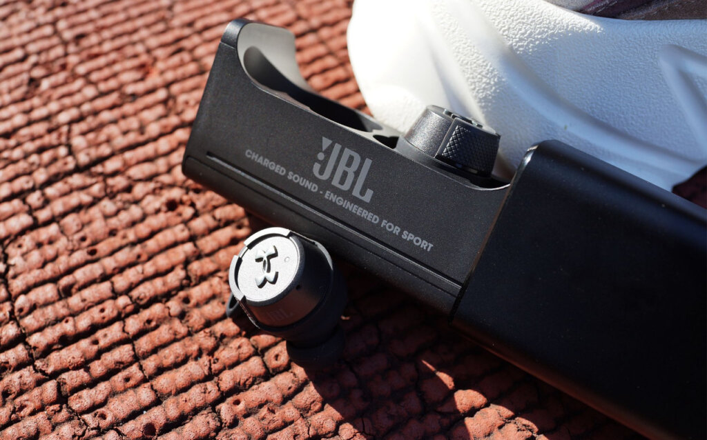 JBL-UA-True-Wireless-Flash-Manual-4
