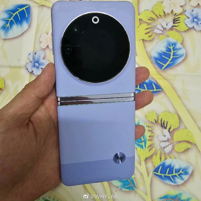 Tecno Phantom V Yoga