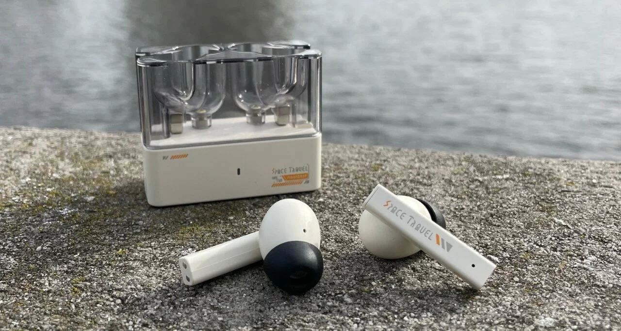 Moondrop-Space-Travel-Manual-8