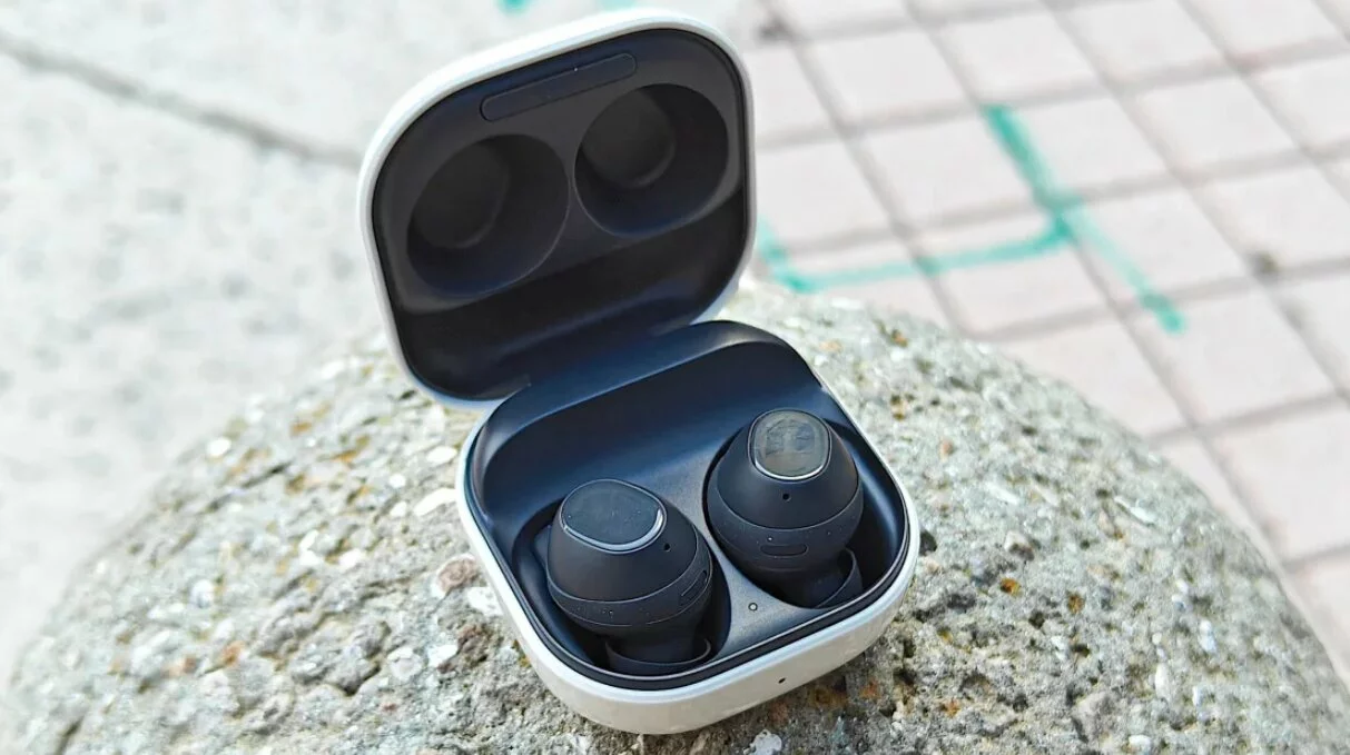 Samsung-Galaxy-Buds-FE-Manual-9